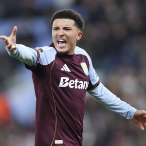 德天空：多特正与桑乔商谈今夏免签，球员回归需接受降薪