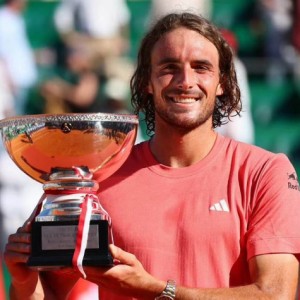 乐鱼官方网站-蒙卡冷门迭出：梅总吞双蛋怒砸拍，三驾马车悉数淘汰！|辛纳|蒙特卡洛大师赛|扬尼克-辛纳|西西帕斯|红土_新浪新闻